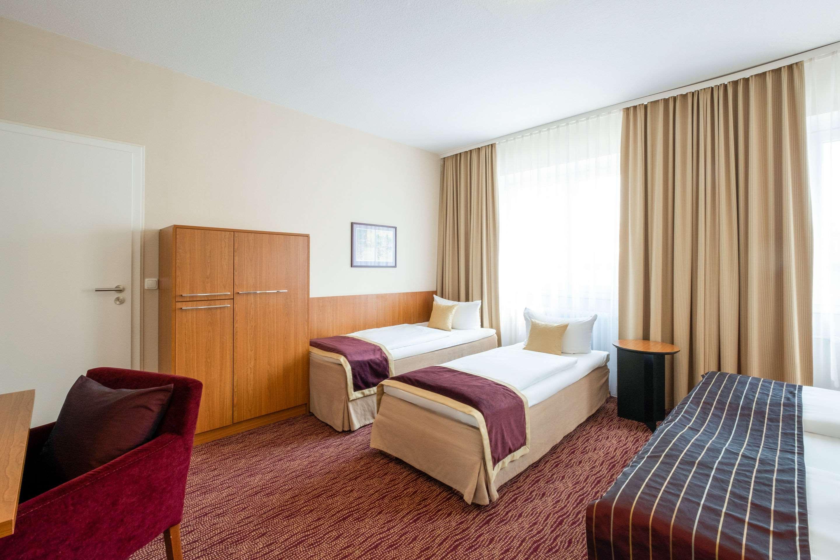 Hotel Comfort Tom Kyle