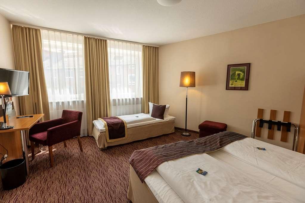 Hotel Comfort Tom Kyle 3*